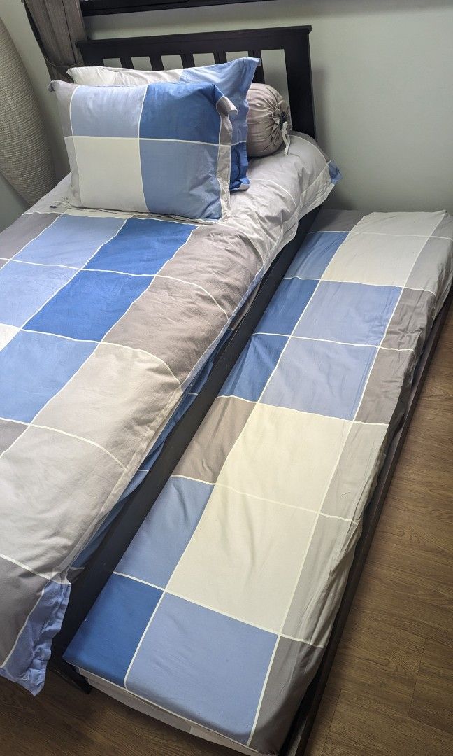 Single bed with a pull out single (mattresses included), Furniture