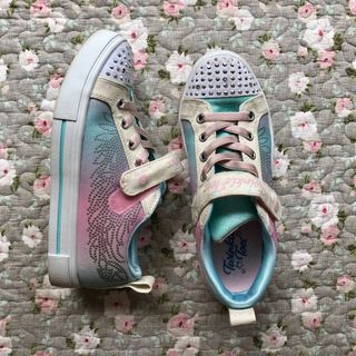 (Category: ) located in . Submitted by prelovedrelovedshop (Listing ID 1234115022, Image 1). Description: .