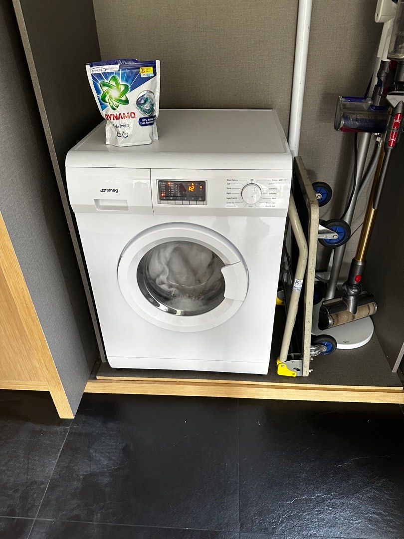 Smeg WDF12C7 combo Washer+Dryer, TV & Home Appliances, Washing Machines