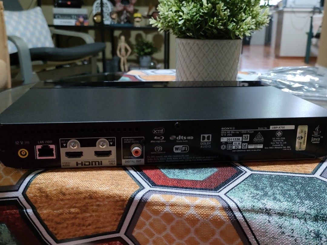 Sony Ultra HD 4K Bluray/DVD UBPX700, TV & Home Appliances, TV