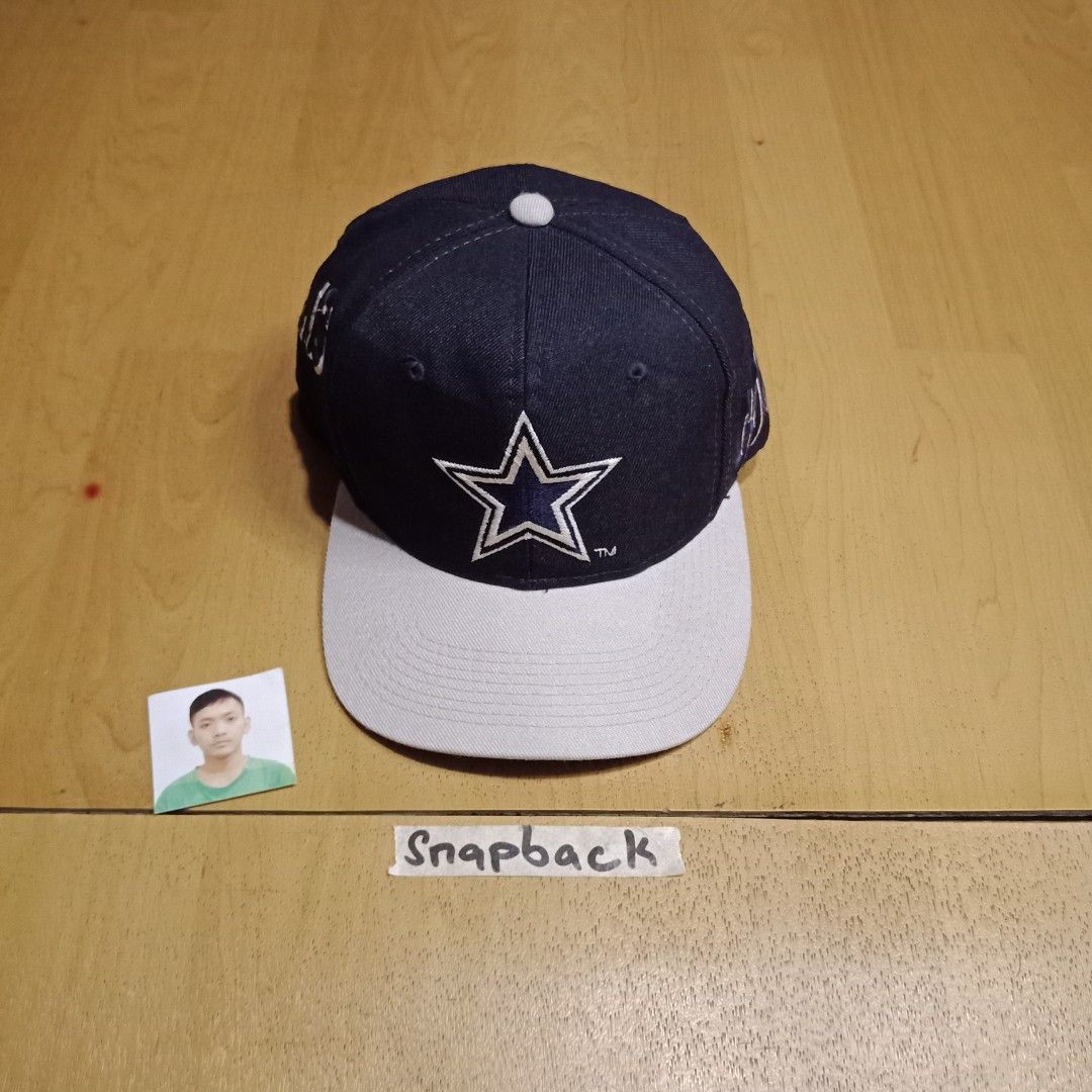 Dallas Cowboys Vintage Snapback Hat, Men's Fashion, Watches & Accessories,  Caps & Hats on Carousell