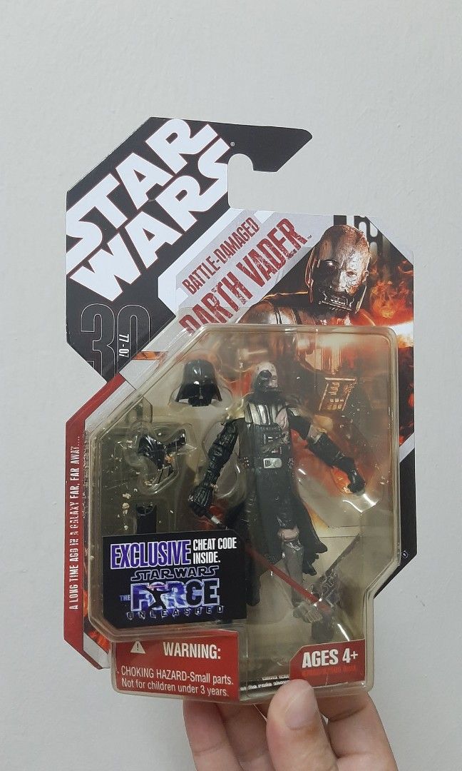Battle damaged darth clearance vader battlefront 2