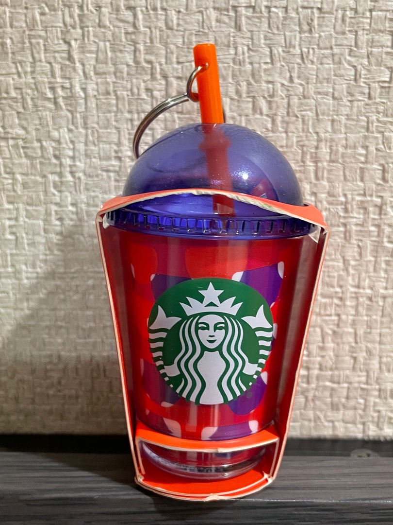 Starbucks Cold Cup Dome Lid Keychain, Hobbies & Toys, Stationery