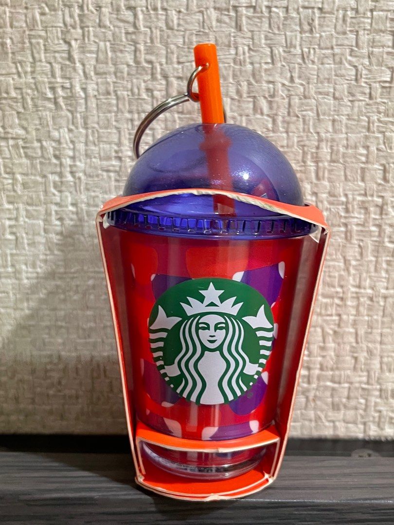 Starbucks Cold Cup Dome Lid Keychain, Hobbies & Toys, Stationery