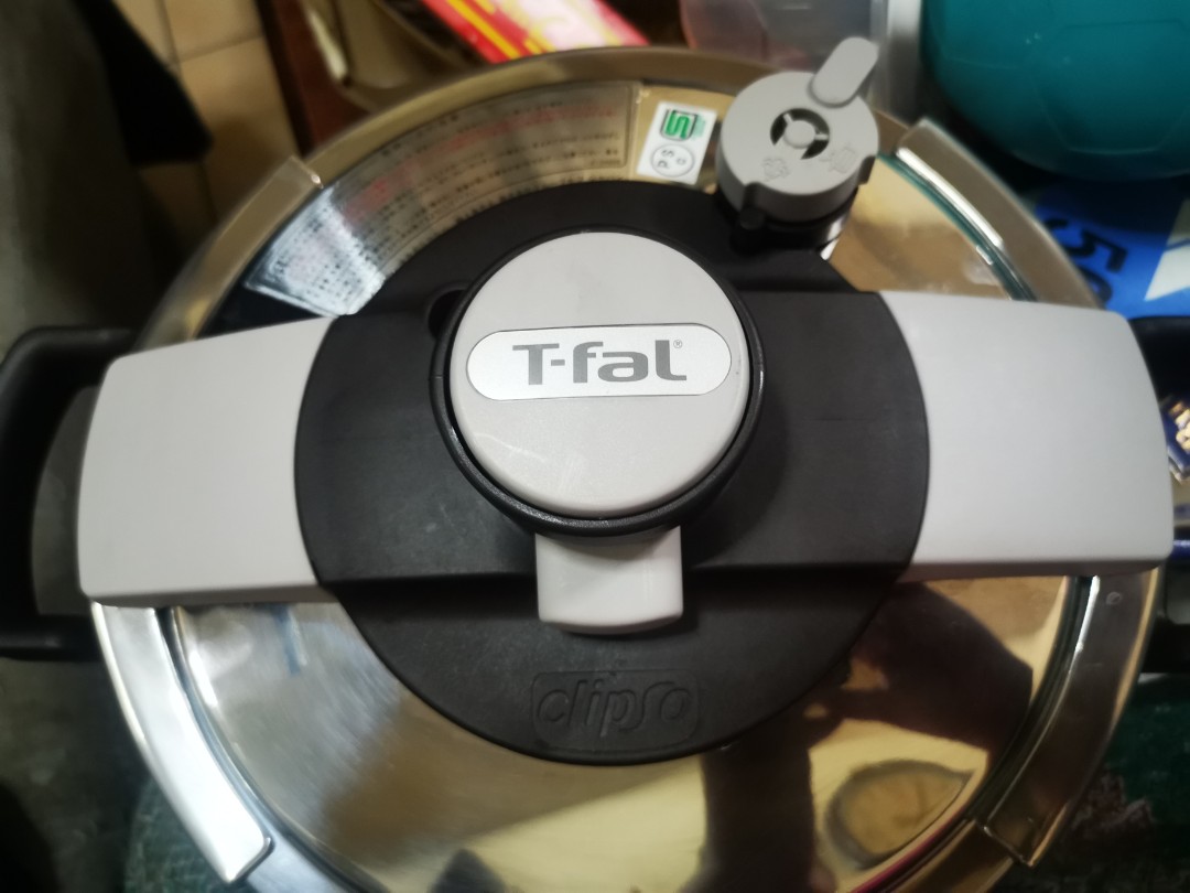 T-Fal Clipso Pressure Cooker