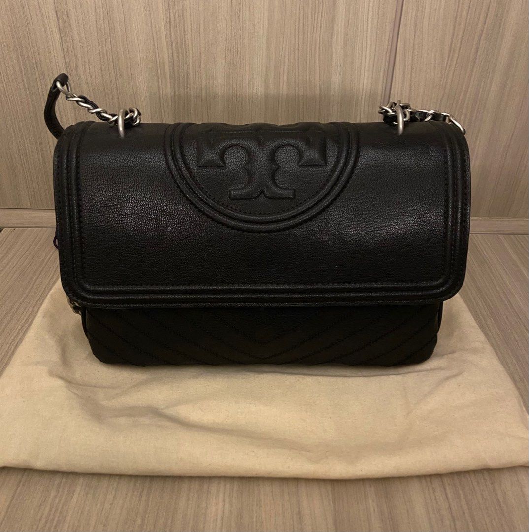 Tory Burch Fleming Distressed Flap Shoulder Bag Black