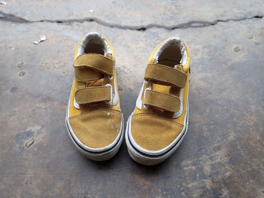 Vans discount queensbay mall