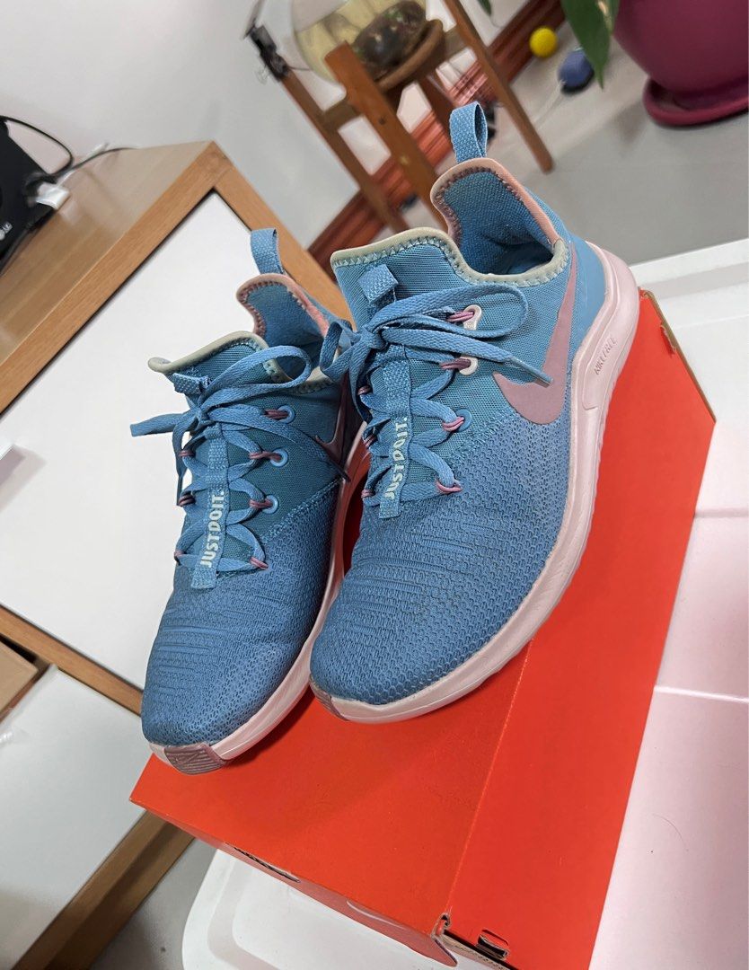 Nike free deals tr8 teal