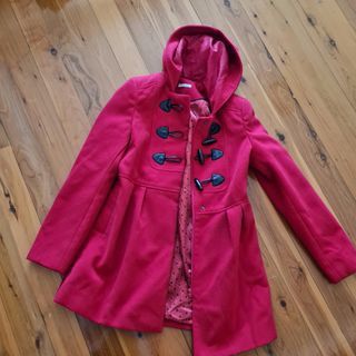 Women's size 12 'HOT OPTIONS' Gorgeous red coat with a hood - EUC