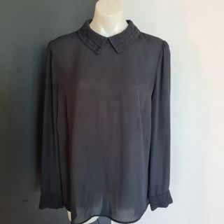 Women's size 18 'TARGET' Gorgeous black long sleeve blouse with details - EUC