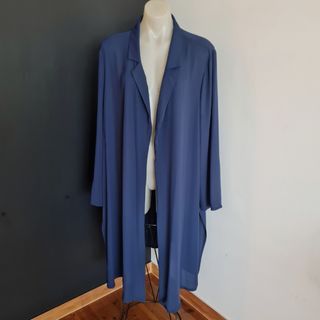 Women's size 22 'ASOS CURVE' Gorgeous dark blue kimono cover - EUC