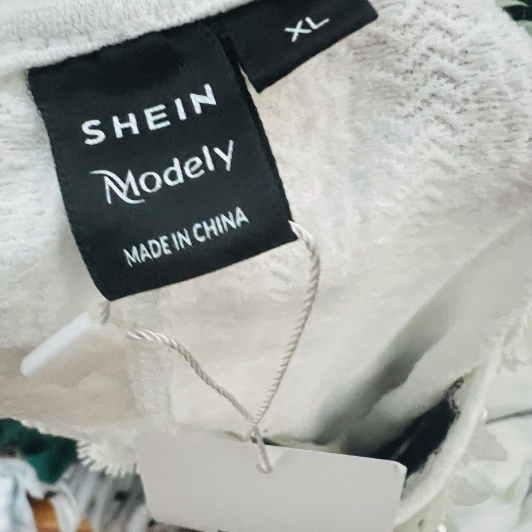 XL SHEIN MOD white and black floral knit maxi dress, Women's Fashion