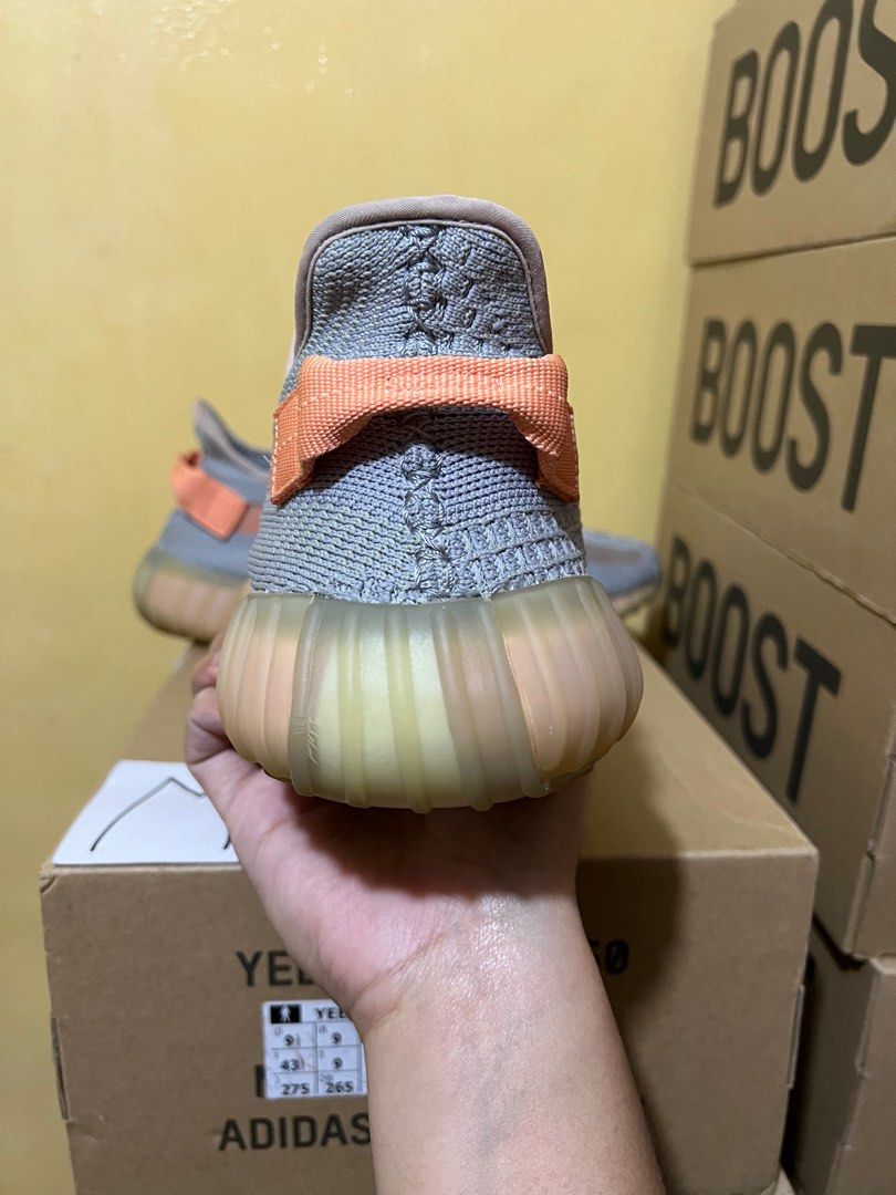 Yeezy Boost 350 v2 Trueform (Size 9.5), Men's Fashion, Footwear, Sneakers  on Carousell