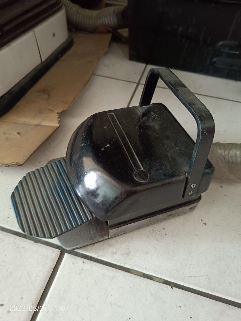 Yoshida Seiko Dental (Chair) Equipment Unit on Carousell