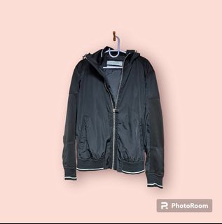 (Category: ) located in . Submitted by nomadfits (Listing ID 1234115572, Image 1). Description: .