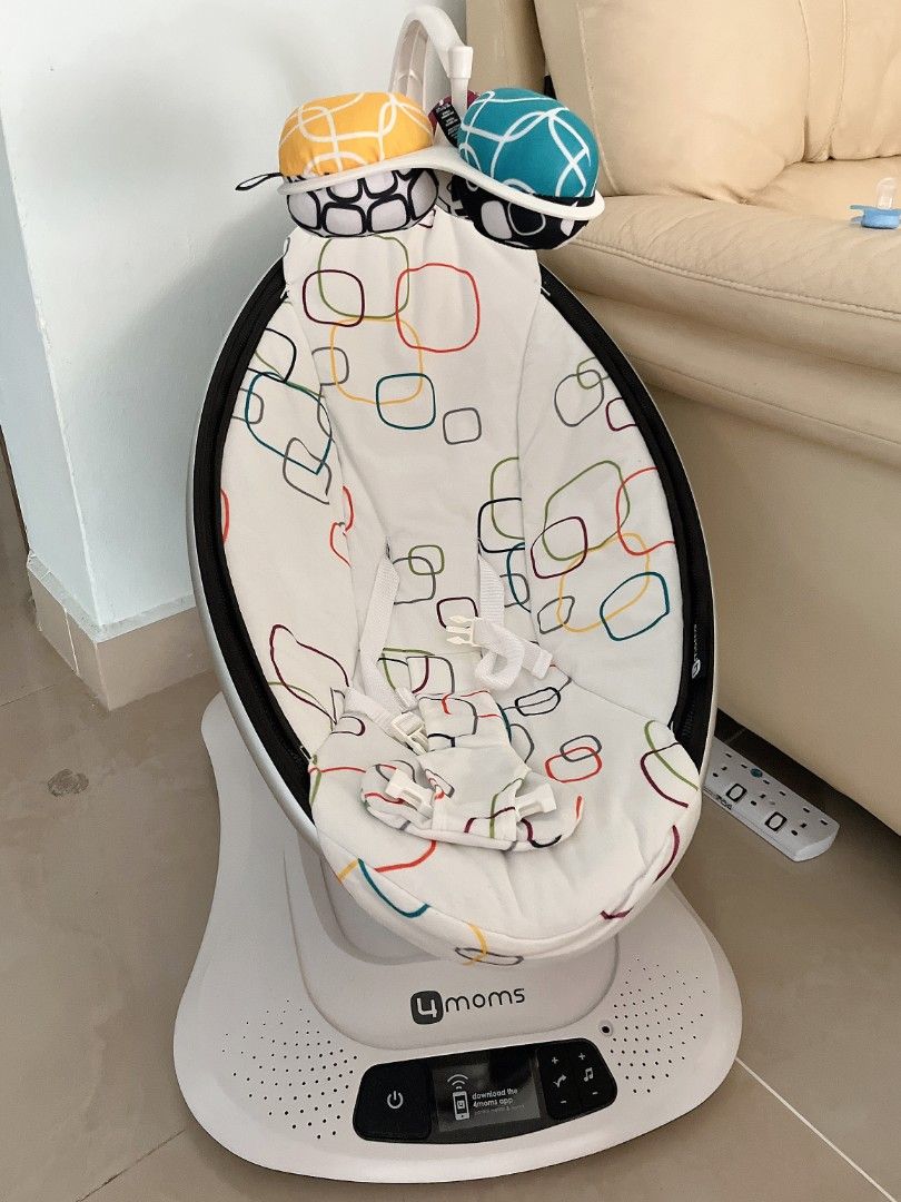4moms mamaroo store cradle