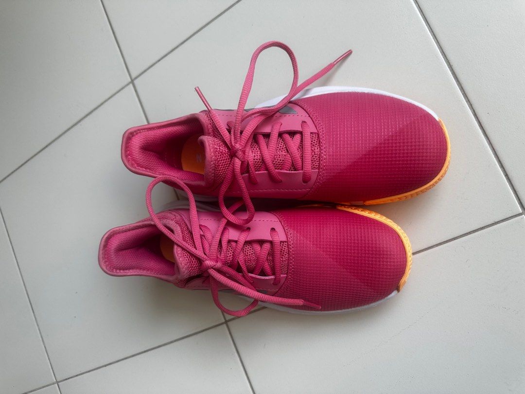 Adidas game court tennis shoes US6 5 Women #39 s Fashion Footwear