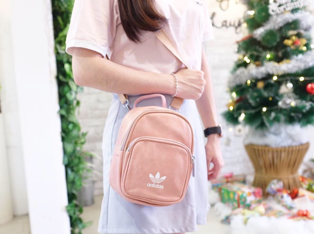 Adidas originals deals ornamental backpack