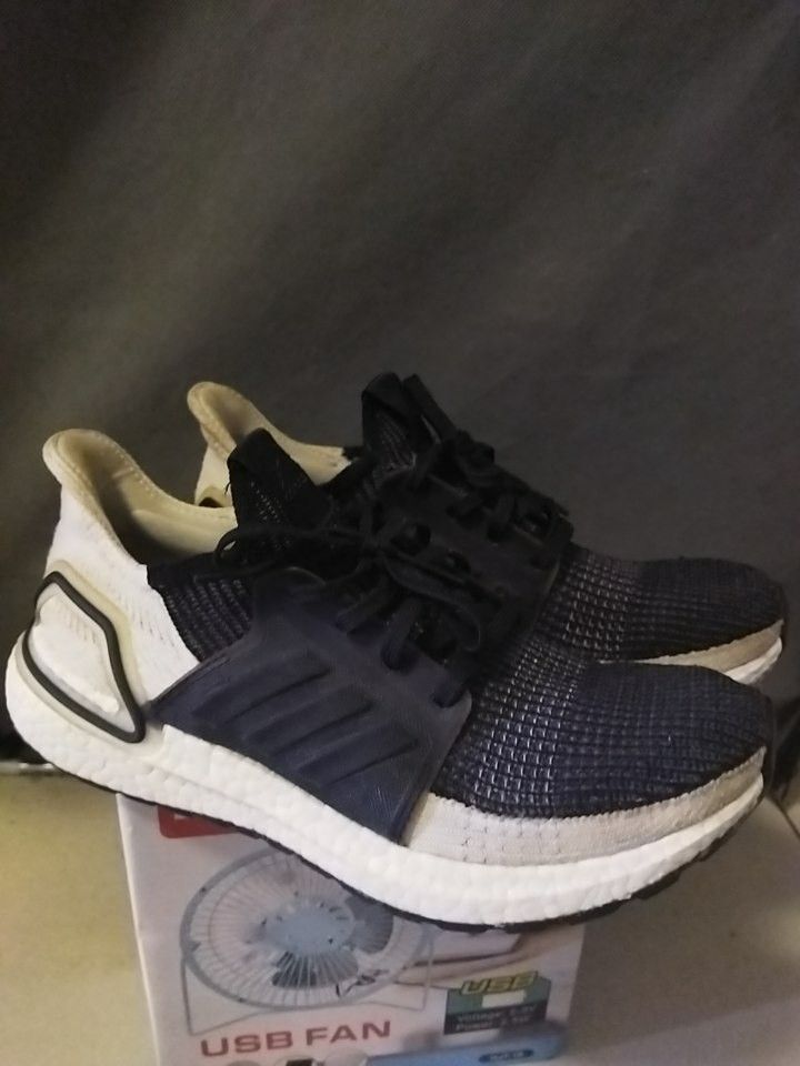 Ultra boost 219 all black online
