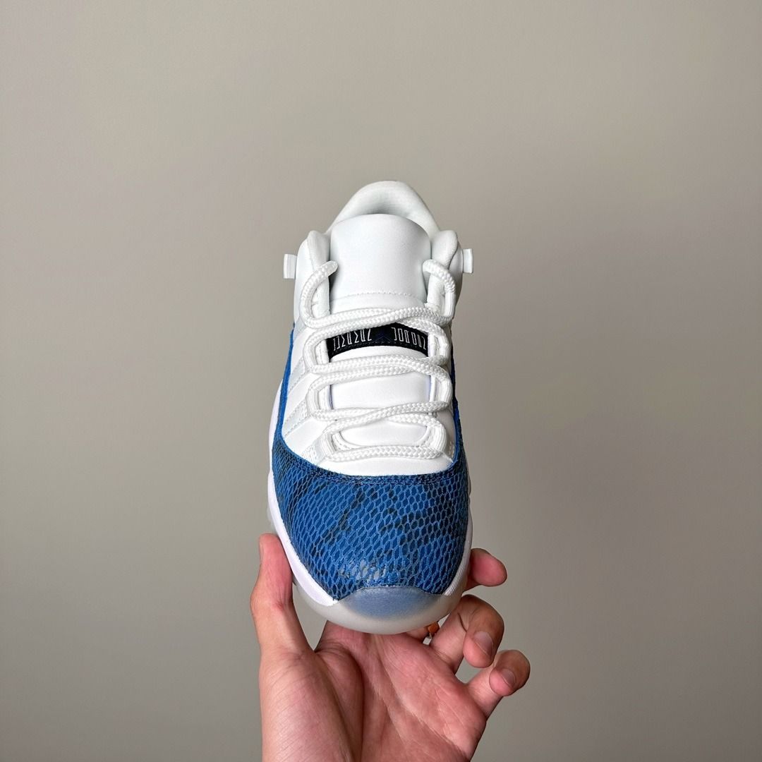 Aj 28 discount low