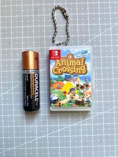 Animal Crossing Nintendo Switch Mini Case / Keychain