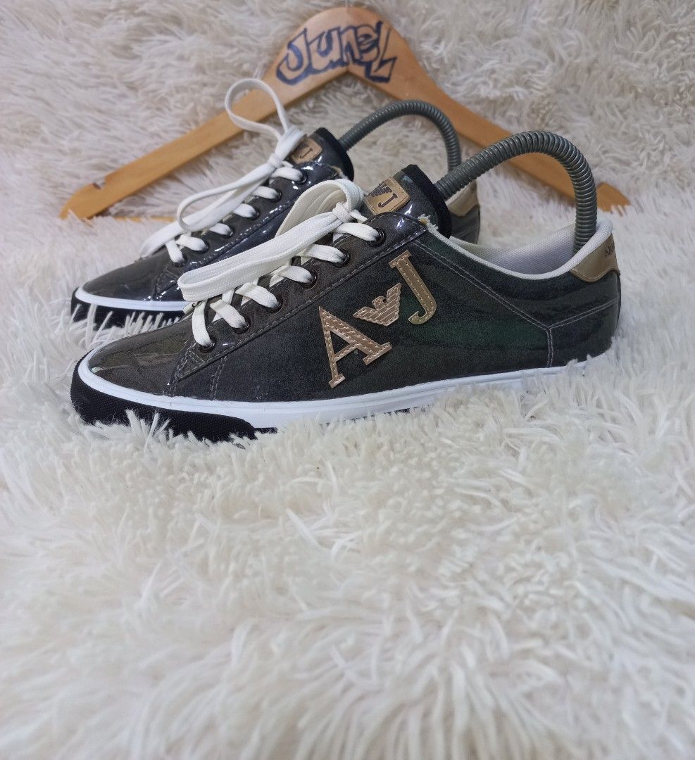 Armani jeans store shoes price