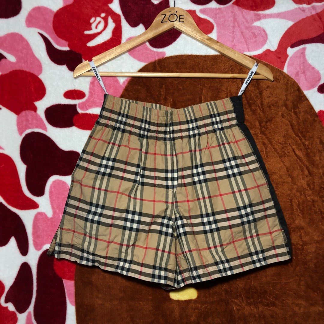 Authentic Burberry short unisex Women s Fashion Bottoms Shorts