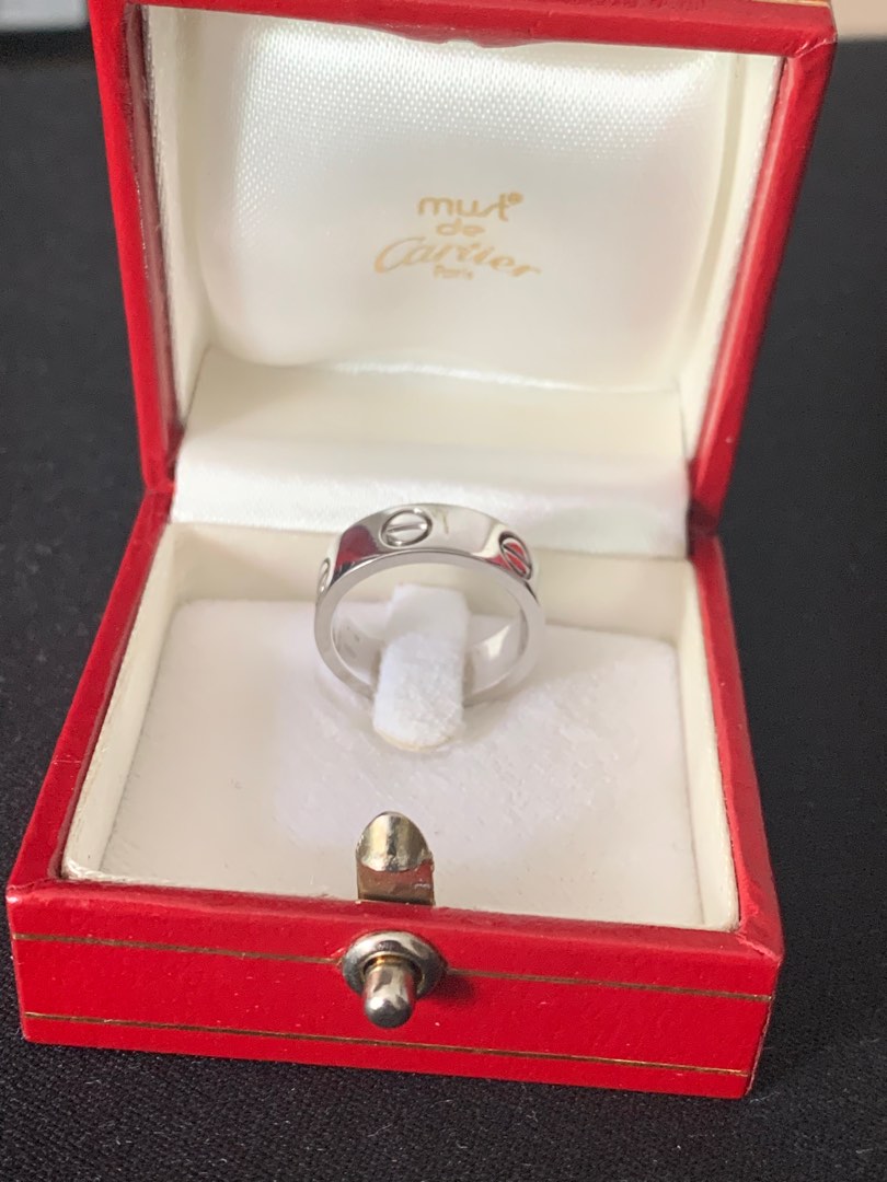 Cartier love ring silver hot sale
