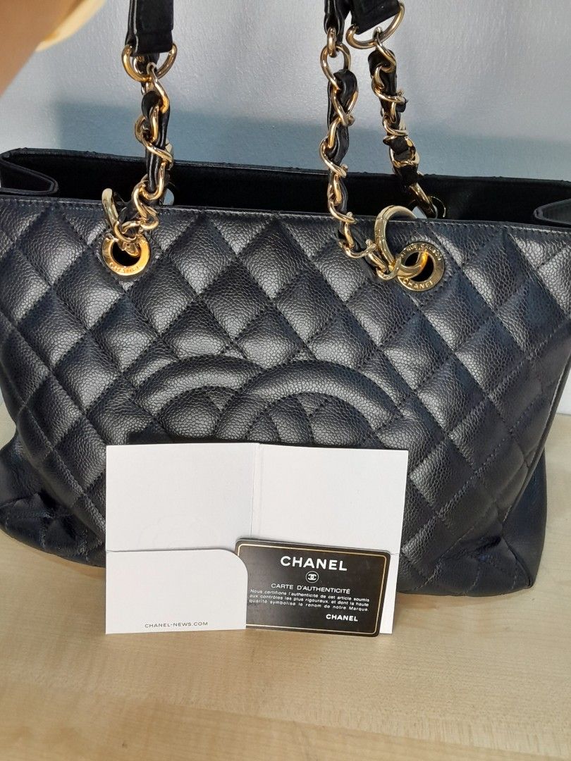 Blue Chanel Paris  chanel pre owned 1998 cc turn lock flap shoulder bag  item  Byzance Tweed On Stitch Shoulder Bag  RvceShops Revival