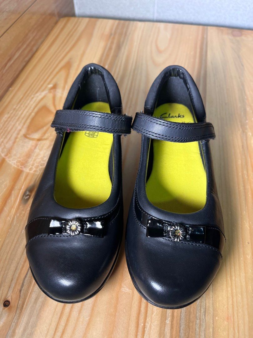 Clarks girls sale outlet