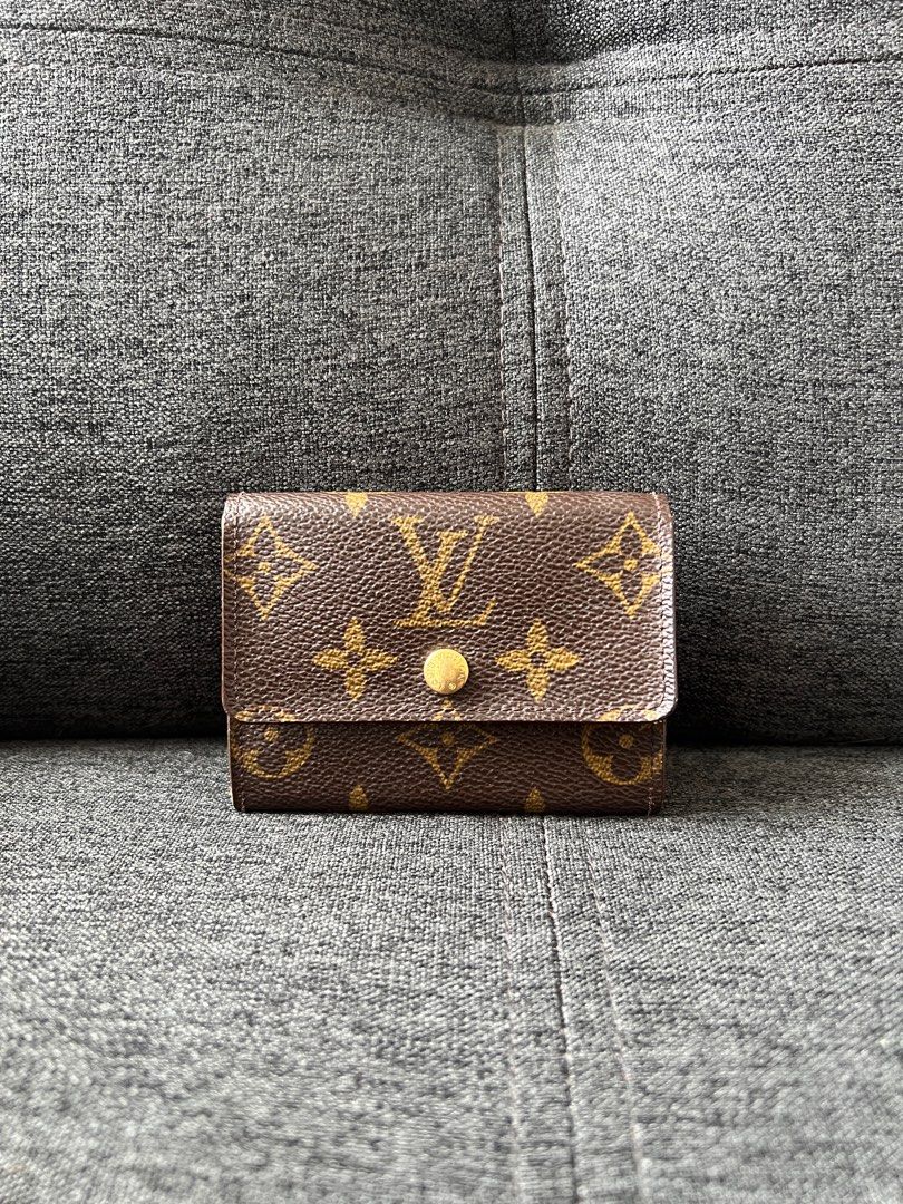 Authentic LV Louis Vuitton Monogram Porte Monnaie Plat Coin Purse Compact  Wallet, Luxury, Bags & Wallets on Carousell