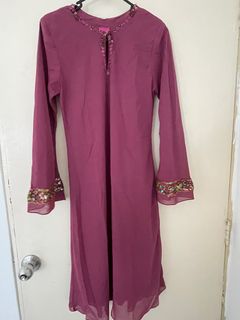 (Category: ) located in . Submitted by shopwithrr (Listing ID 1234264479, Image 1). Description: .