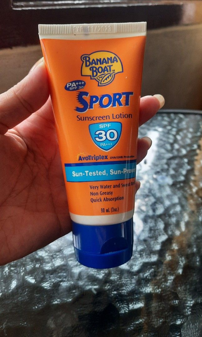 Banana Boat Sunscreen Lotion SPF 30 on Carousell