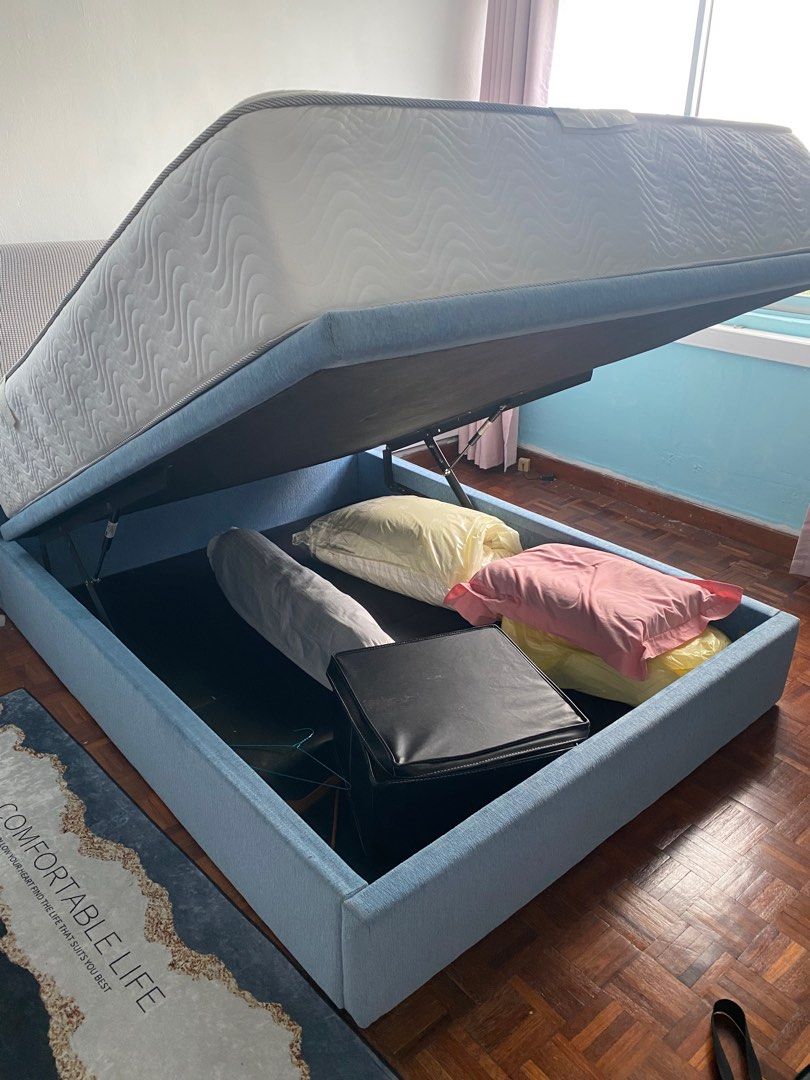 Simmons outlet bed frame