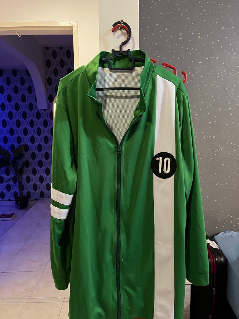 My Ben 10 jacket just came in and I just finished making my omnitrix. (I  know that the omnitrix and jacket are from different series, sue me) : r/ Ben10