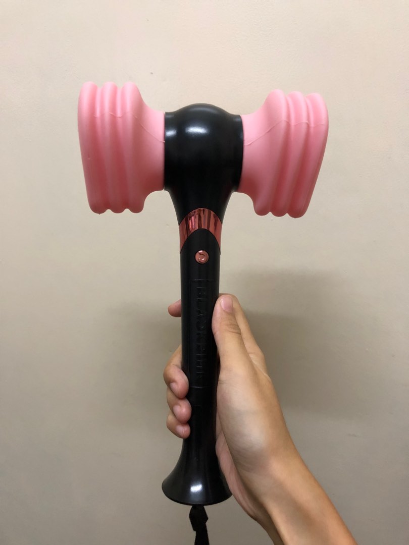 WTS Official Blackpink lightstick v1 1st gen Sell/Rent, Hobbies & Toys ...