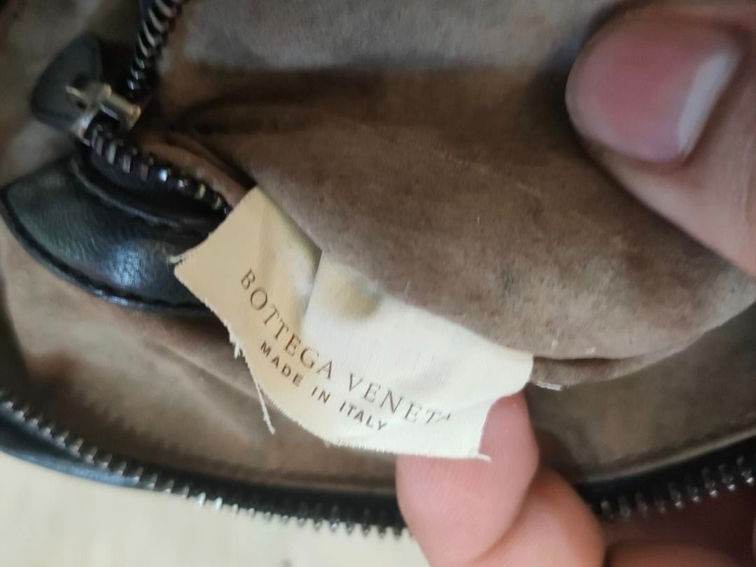 Bottega Veneta 'Double-Zip Nodini' Cross-body bag, Luxury, Bags & Wallets  on Carousell