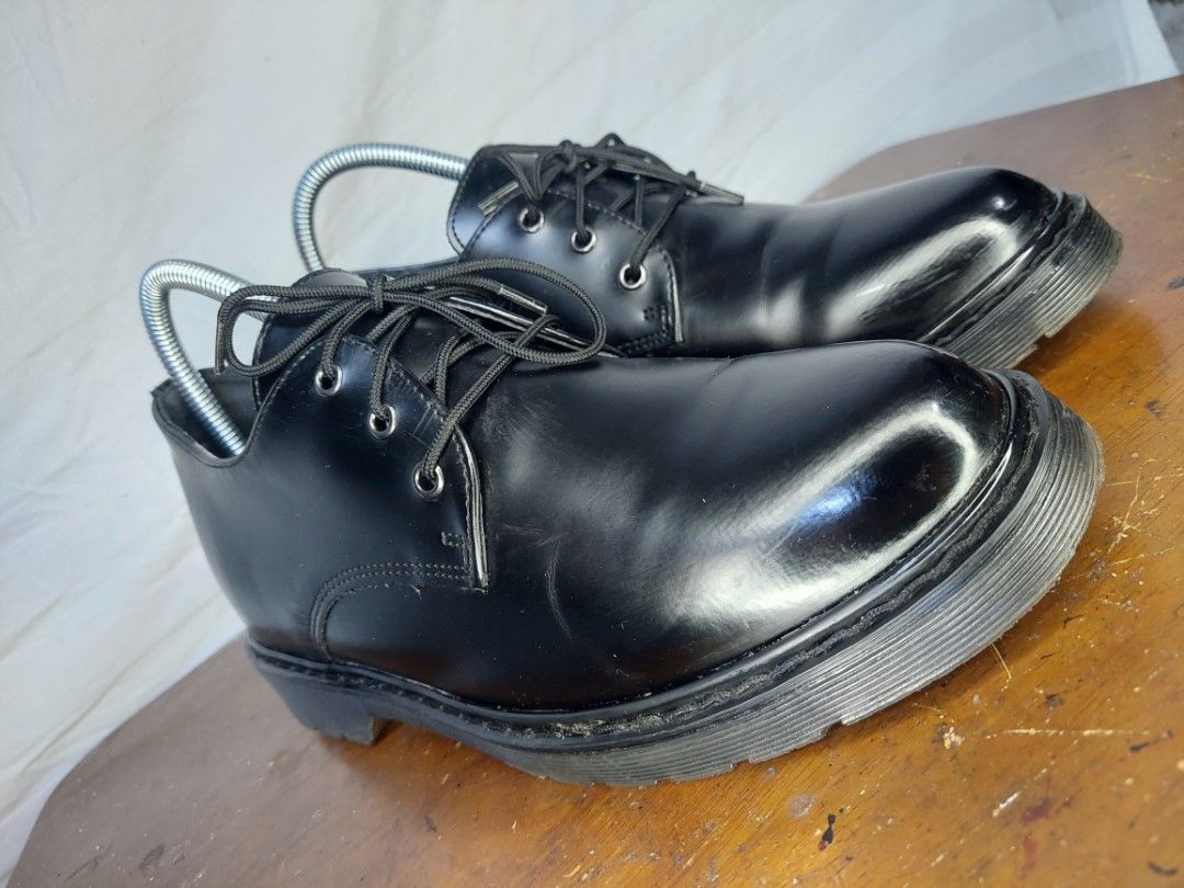Boy london hotsell shoes price