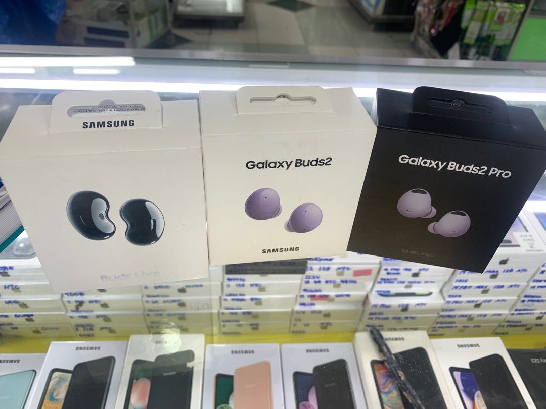 Buds 2 and buds 2pro buds live (Category: Earphones) located in San Juan City. Submitted by ABTGadgets (Listing ID 1234252343, Image 1). Description: Bnew sealed Buds 2 Buds 2pro Buds live Pm na sa price Salamat ❤️.