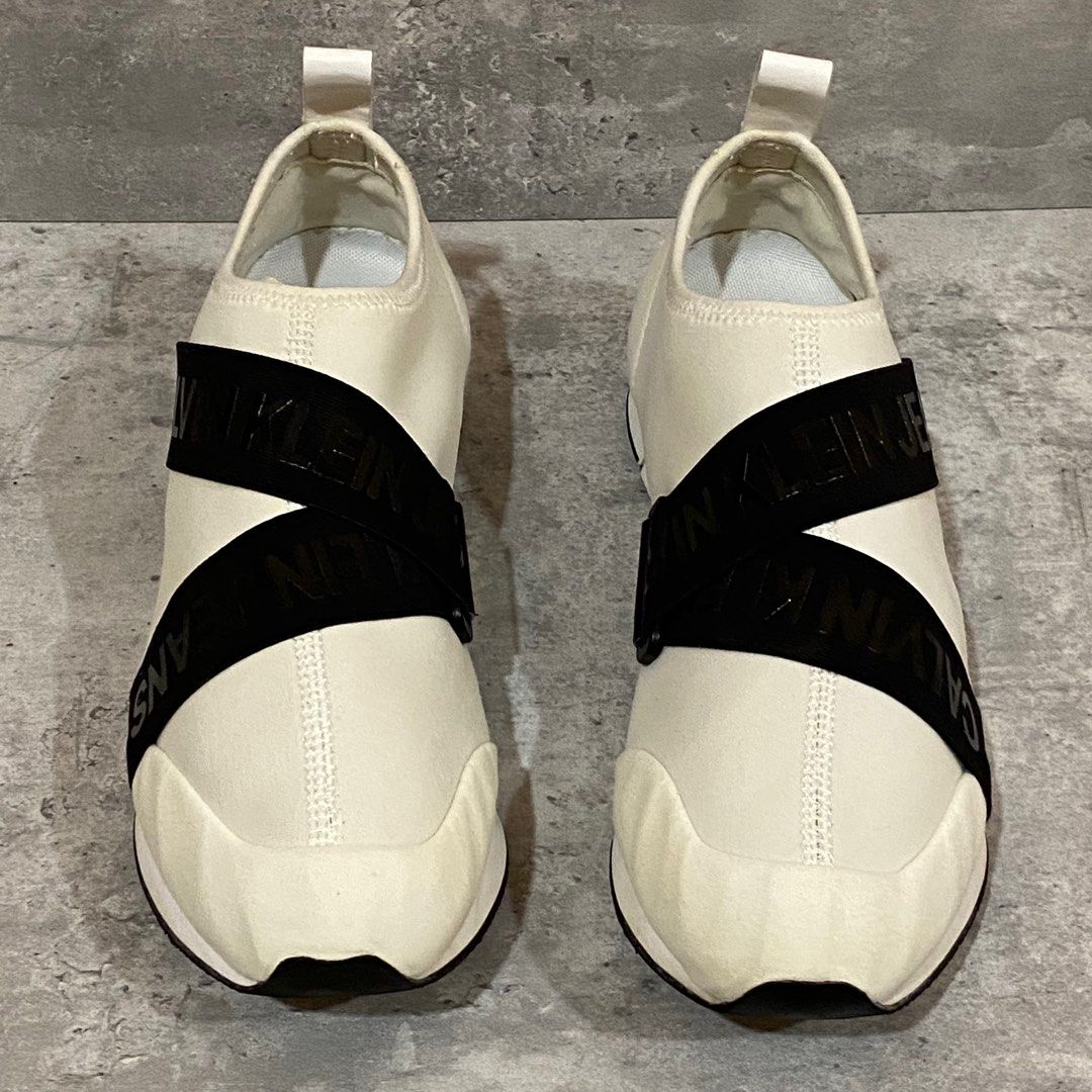 Calvin klein shop tonia