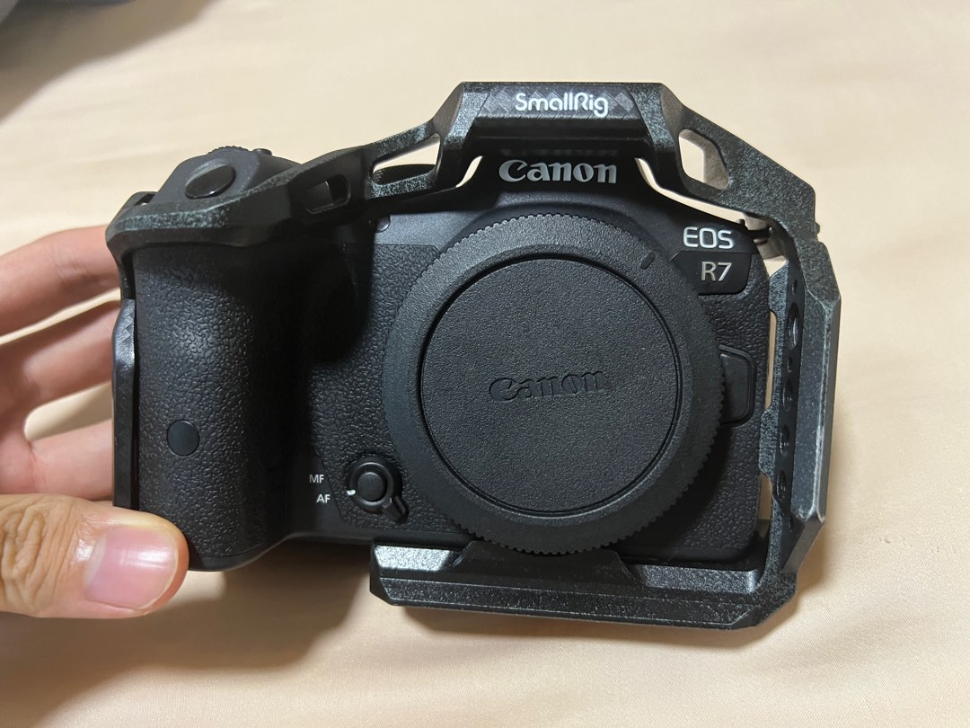 SmallRig Camera Cage For Canon R7 – Aluminum Alloy Rig With Quick Release Plate, NATO Rail & Cold Shoe
