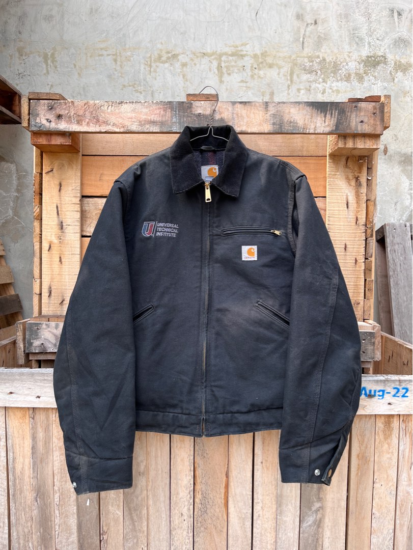 carhartt detroit on Carousell