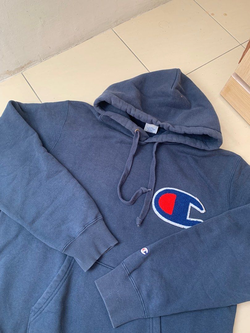 Champion sweater store big logo 5.0