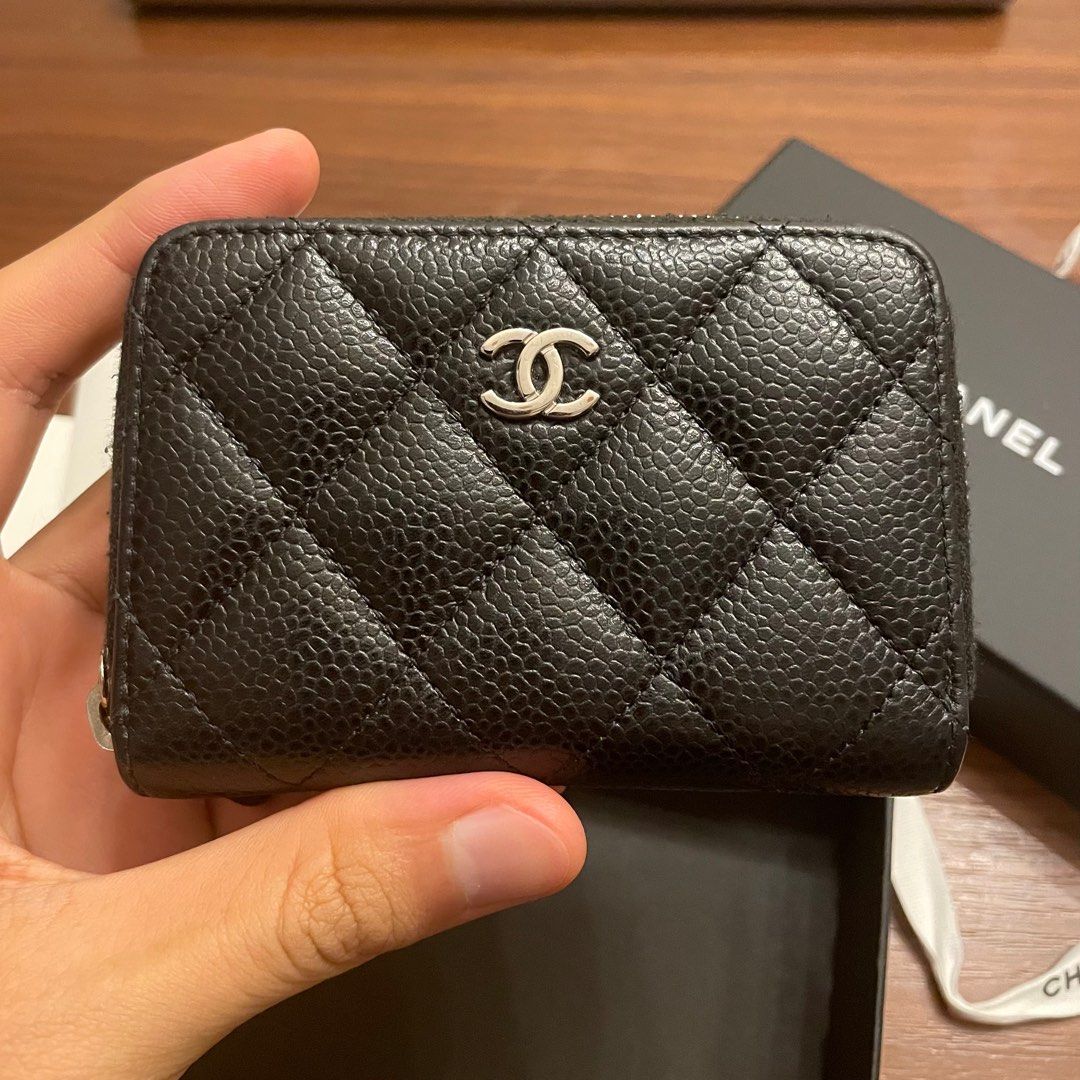 CHANEL Classic Zipped Coin Purse (AP0216 Y01588 C3906) in 2023