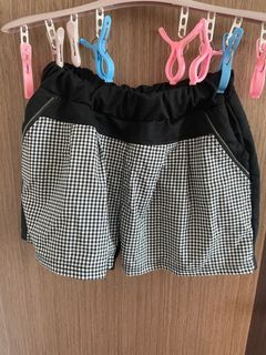 Checkered shorts