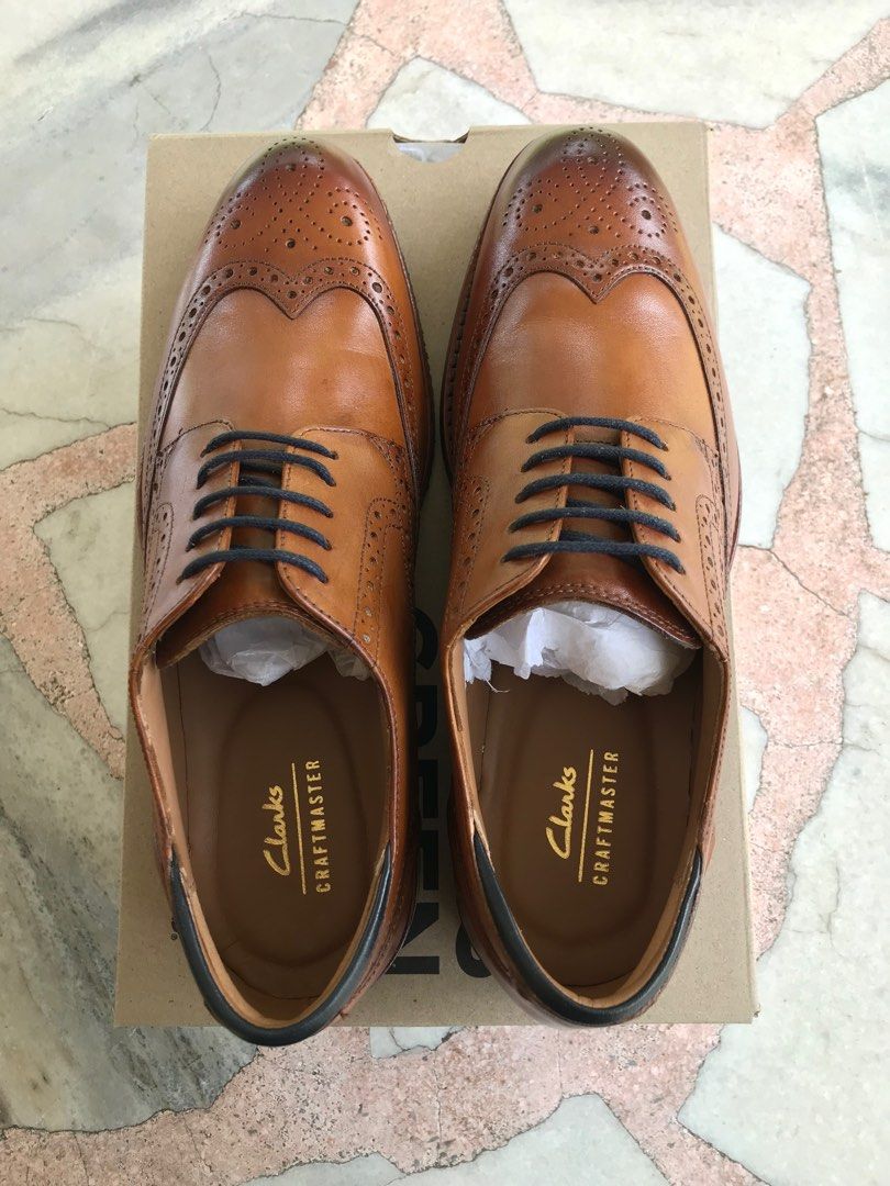 Clarks two tone deals shoes