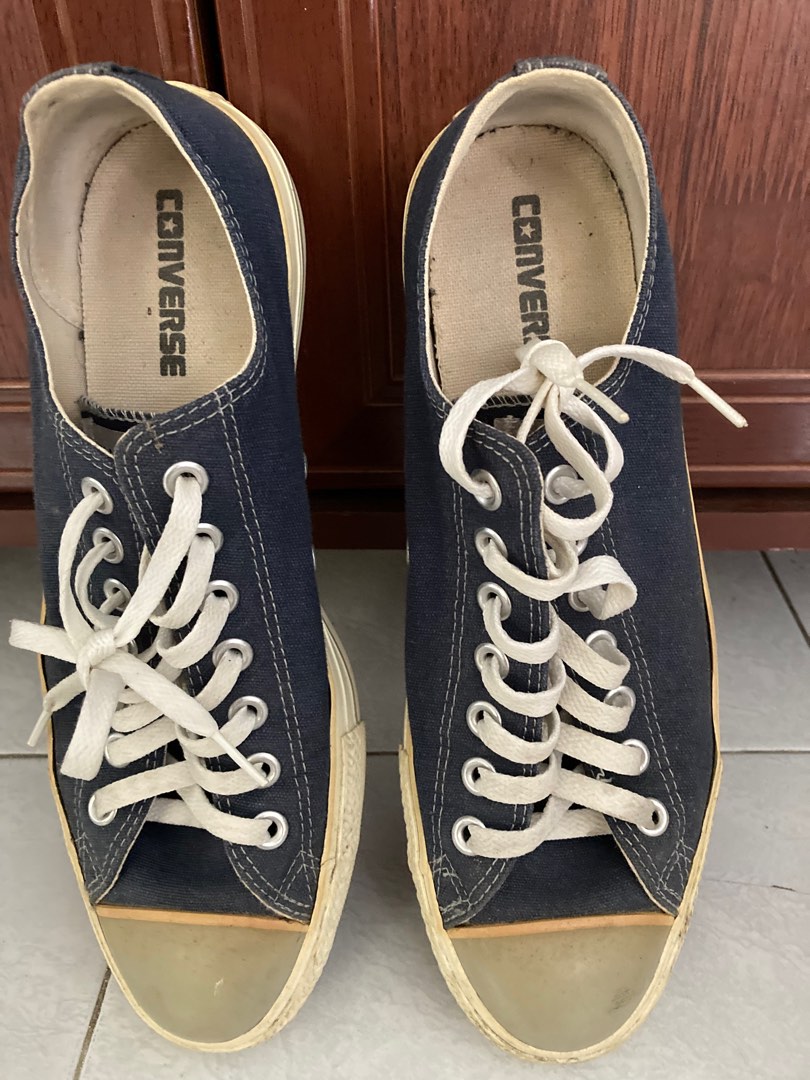 Converse low, Men's Fashion, Footwear, Sneakers on Carousell