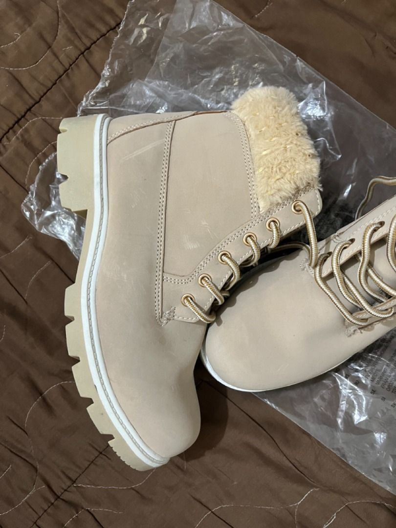 Cream Ankle boots on Carousell