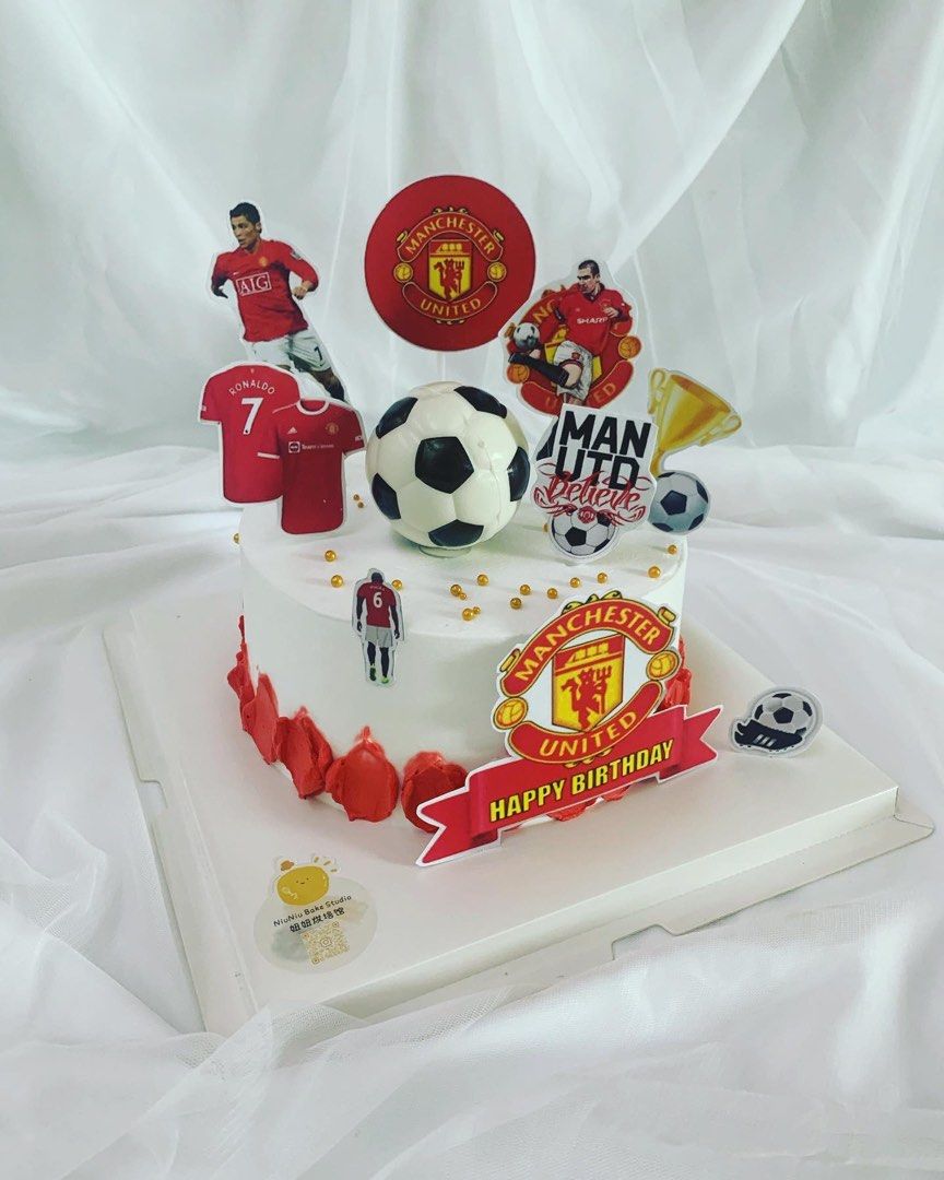 Customize Fresh Cream Birthday Cake, Food & Drinks, Homemade Bakes on