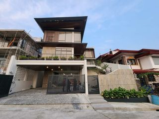 Cutting Edge Tropical Home for Sale in Antipolo